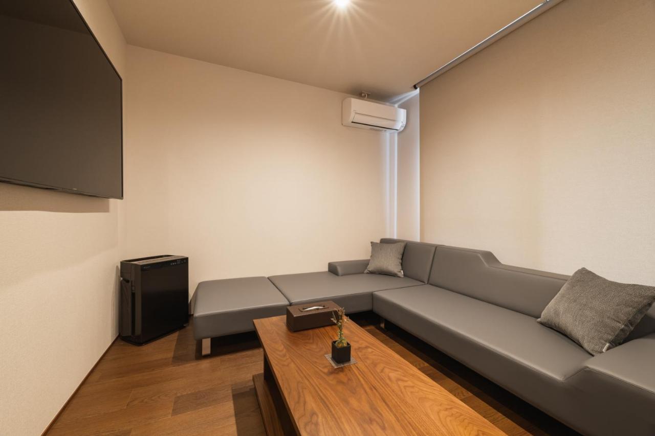 Aparthotel Grand Base Hakata Gofuku à Fukuoka  Extérieur photo